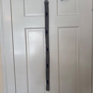 Vineyard Vines Gray Belt with Navy Accents